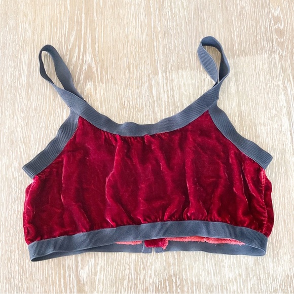 Honey Punch Red Velvet Crop Top Size Large - Picture 1 of 4